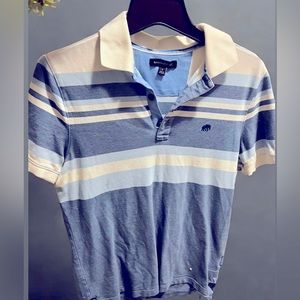 Banana Republic men’s polo shirt